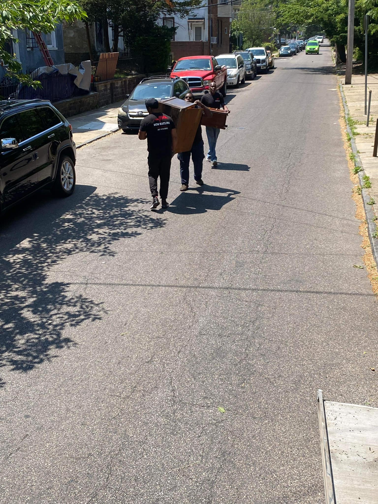 MCM Hauling of Philadelphia, PA