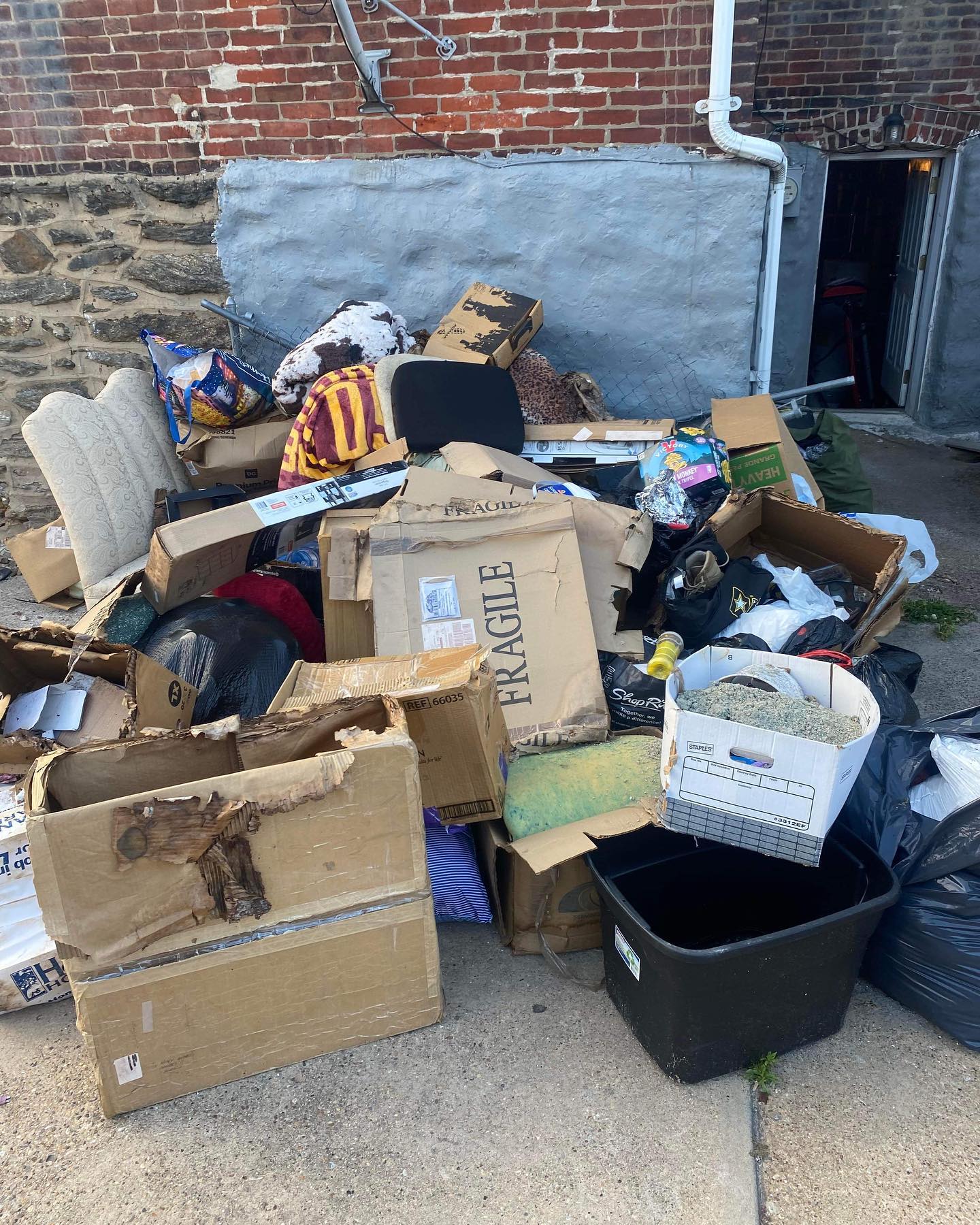 MCM Hauling of Philadelphia, PA